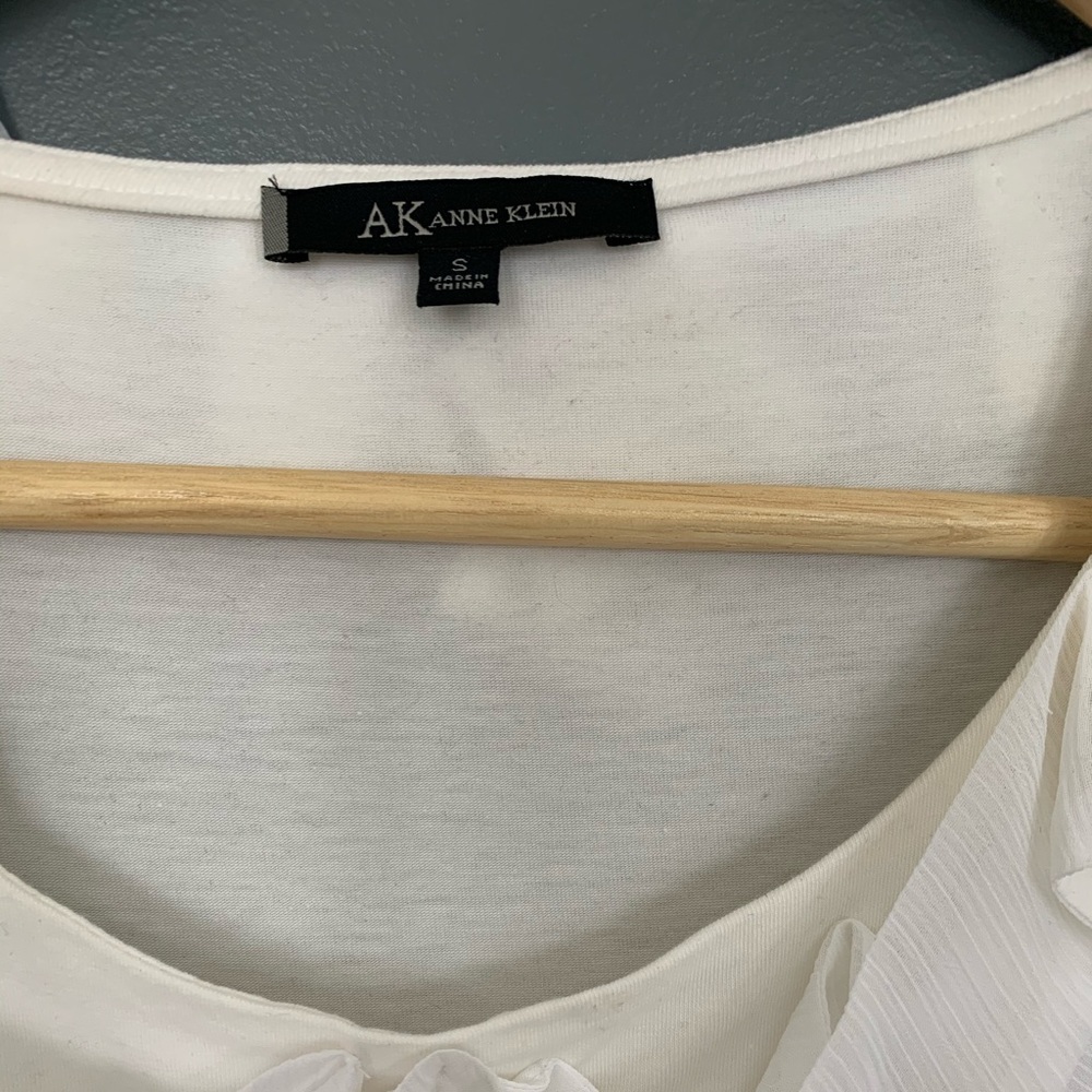 Anne Klein Ruffle Tank White Size Small - Picture 2 of 3